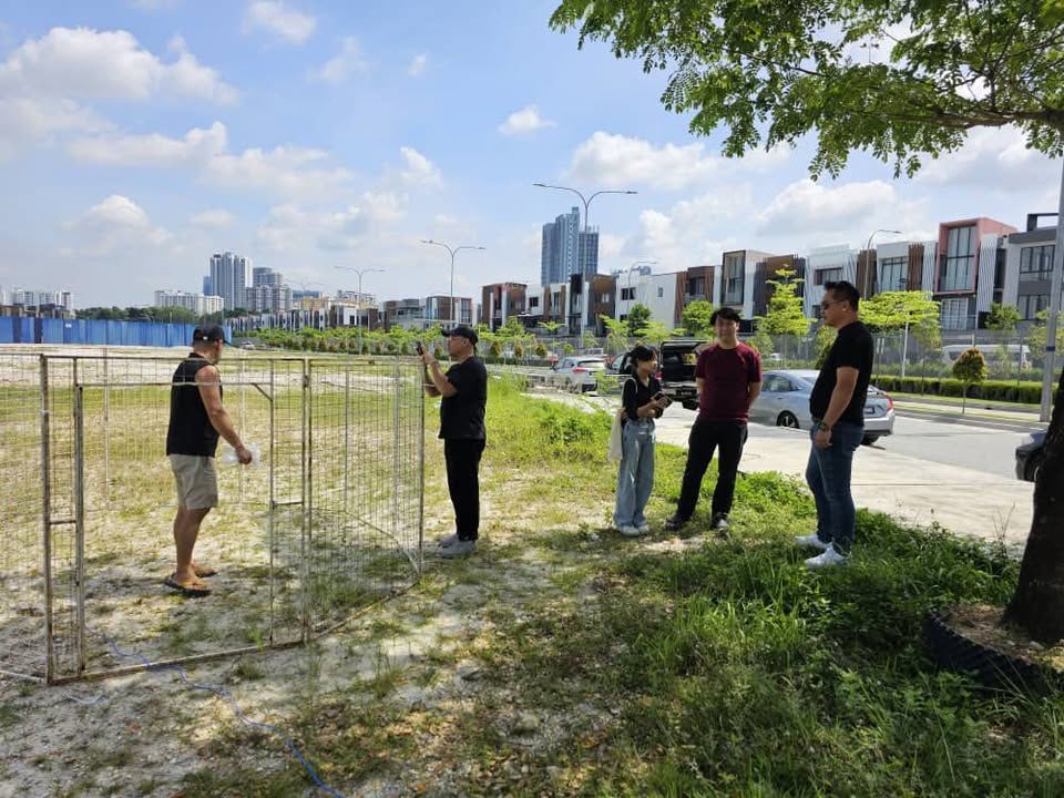 Yesterday Morning We Went Dog Trapping At Puchong…